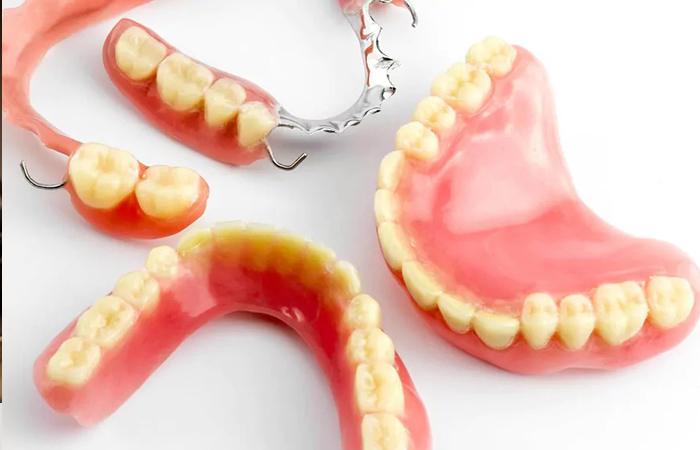 دندان مصنوعی