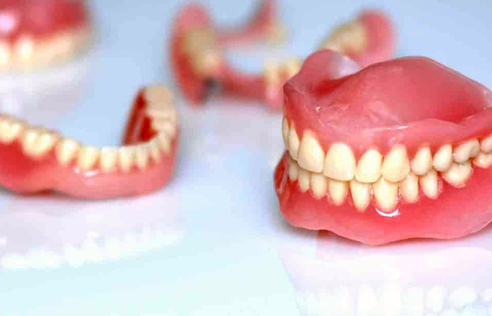 فول دنچر یا دست دندان کامل